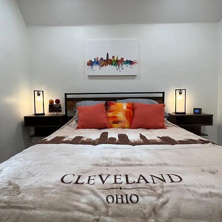 Trendy In Tremont, Cleveland Apartment ภายนอก รูปภาพ