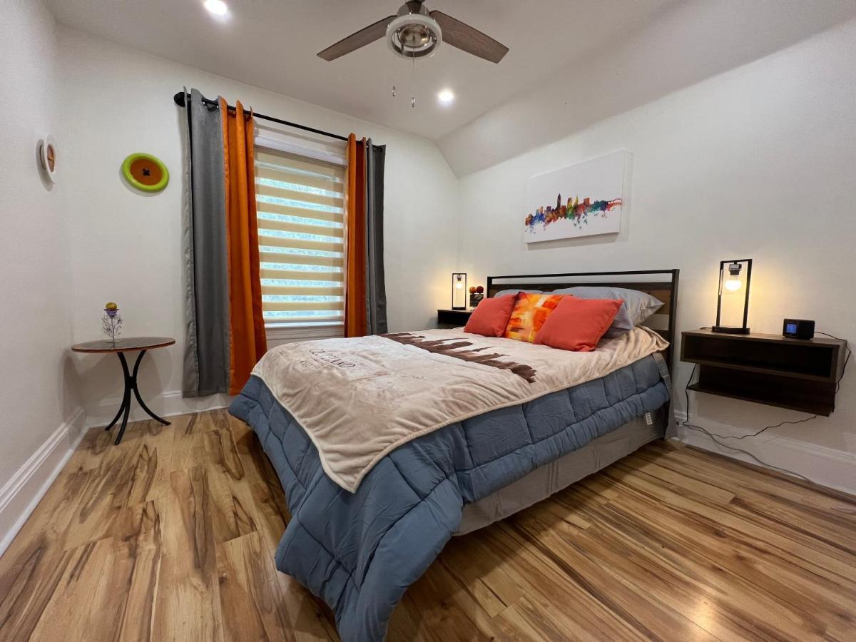 Trendy In Tremont, Cleveland Apartment ภายนอก รูปภาพ